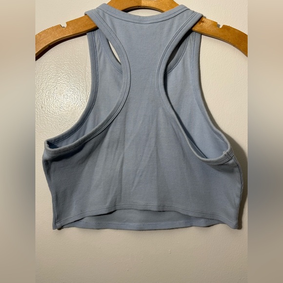 Aspire Alo Yoga Top - Picture 2 of 7